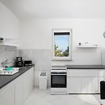 2 In Einem Haus *