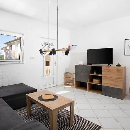 2 In Einem Haus Villa Ližnjan