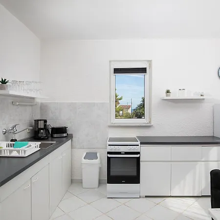 2 In Einem Haus *