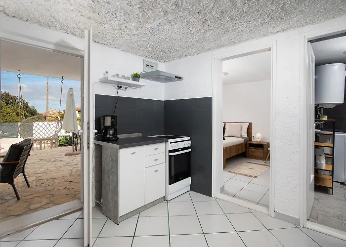 2 In Einem Haus * Ližnjan